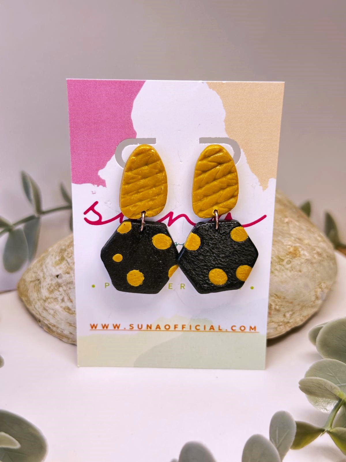 Brincos Pinga-amor | 2 peças: Preto e Torrado