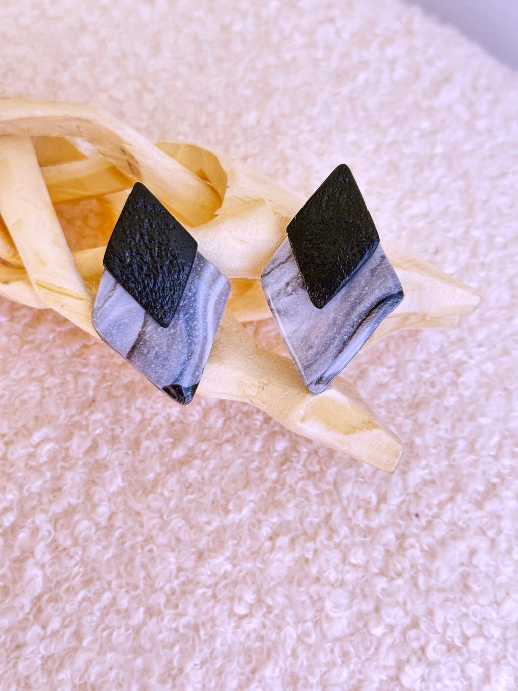 Brincos Marmorizados | Branco, Cinzento e Preto