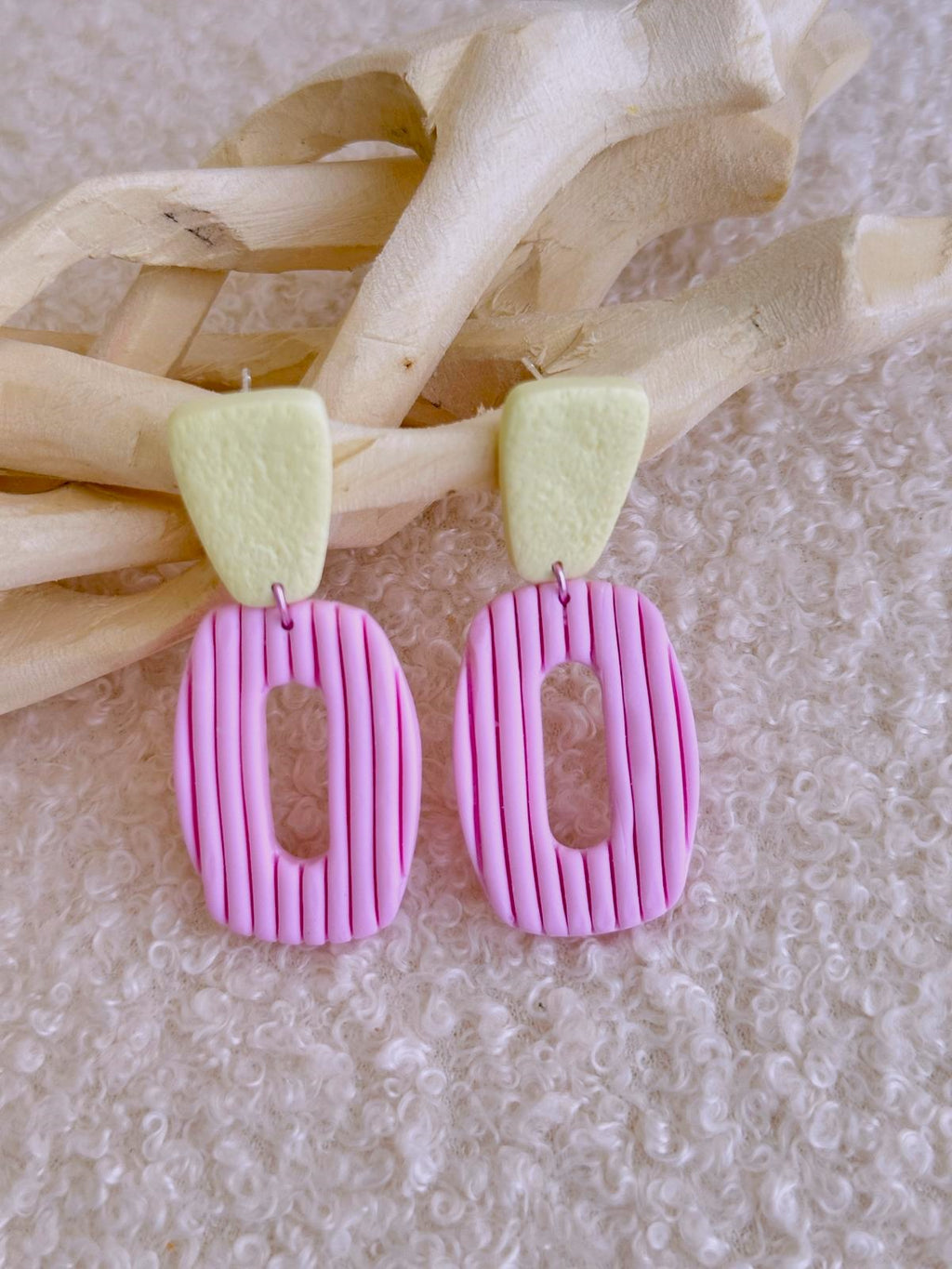 Brincos Suave | Rosa Claro e Baunilha