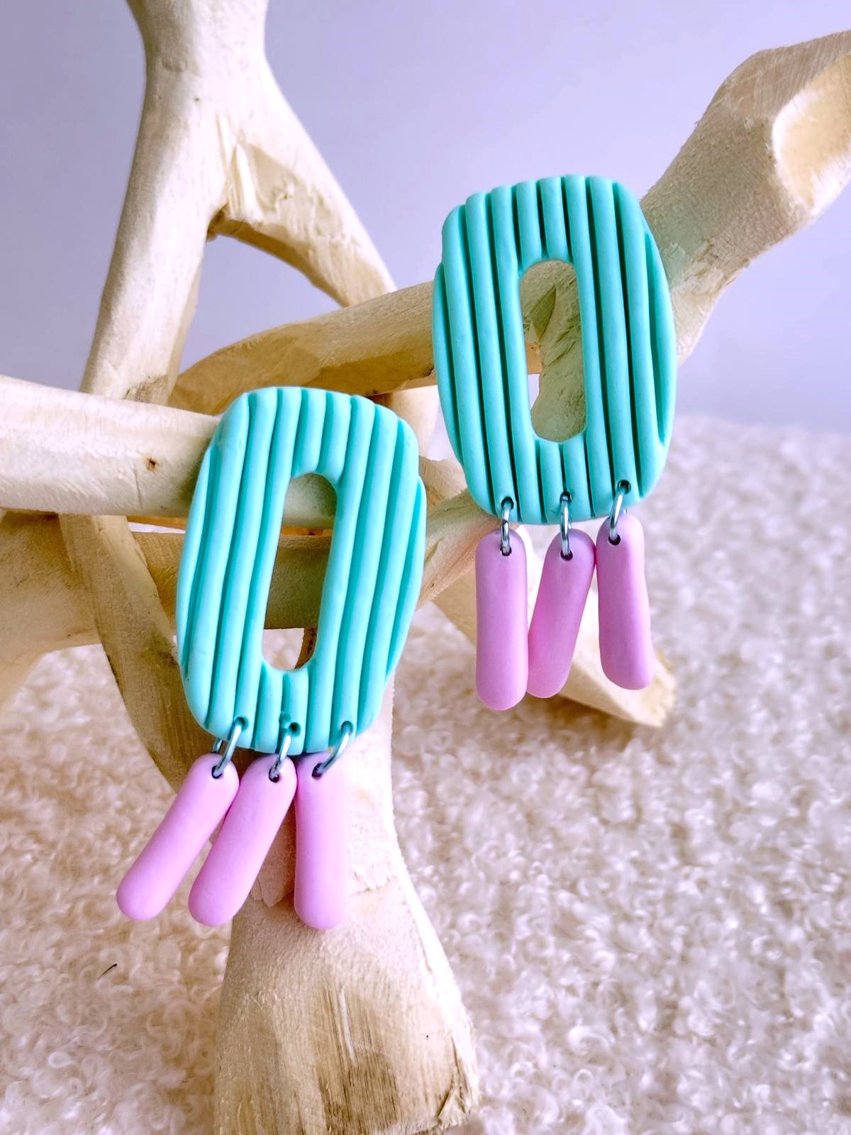 Brincos Suave | Menta com pendentes